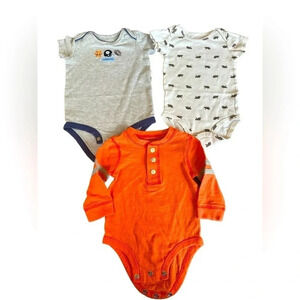 Baby Boy Onesie Bundle 3-Pack Bodysuit Set Long & Short Sleeve Size 6–9 Months